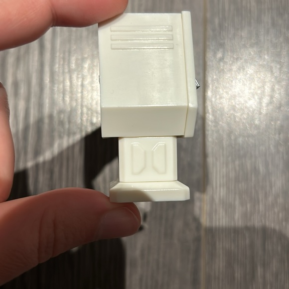 Space Mountain fastpass ticket machine - Picture 3 of 6